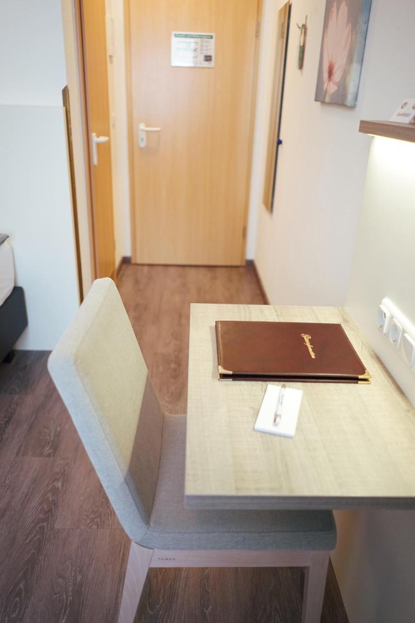 Hotel Am Ostpark Neubiberg Εξωτερικό φωτογραφία