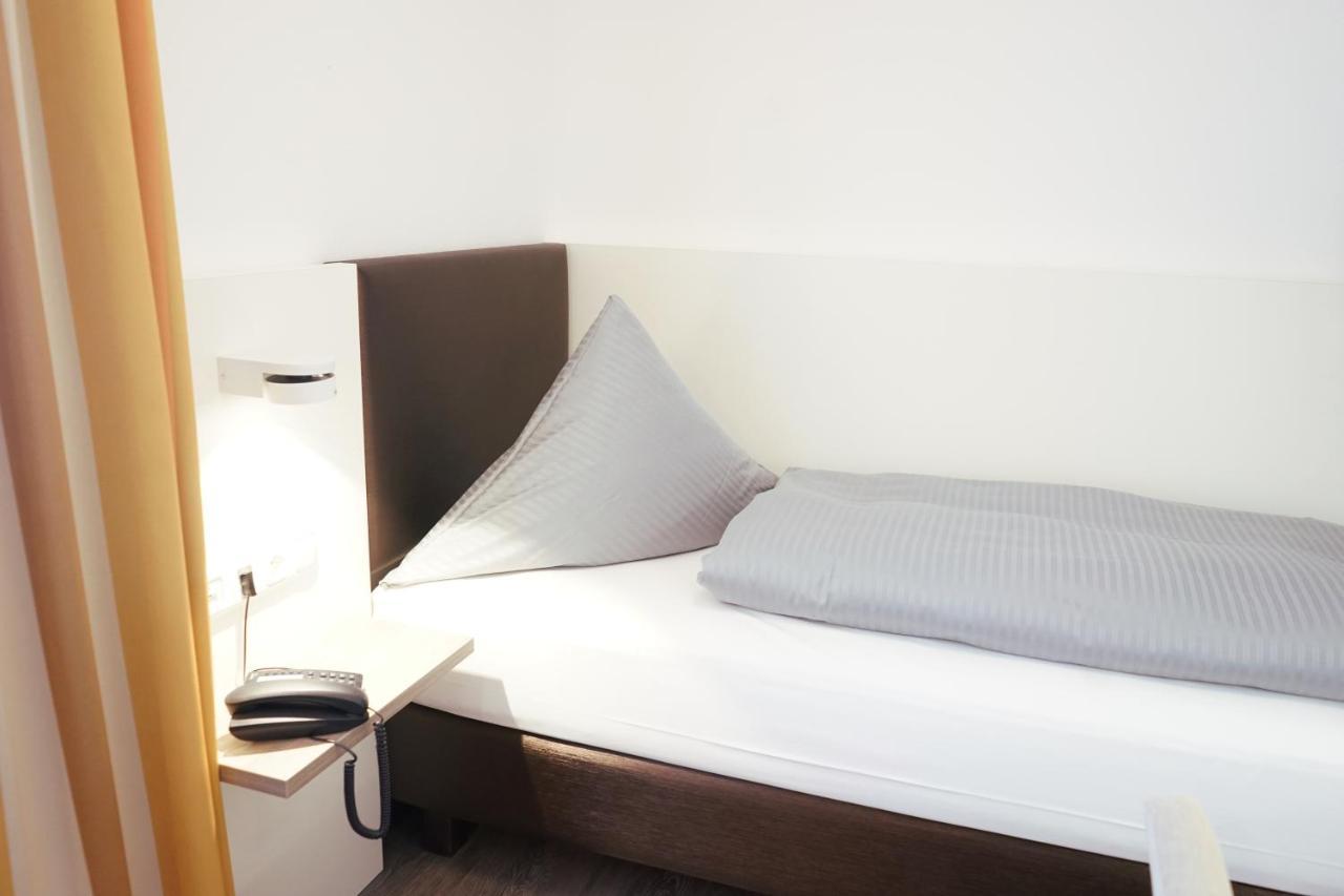 Hotel Am Ostpark Neubiberg Εξωτερικό φωτογραφία